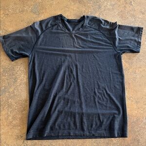 Lululemon Metal Vent Tech Shirt